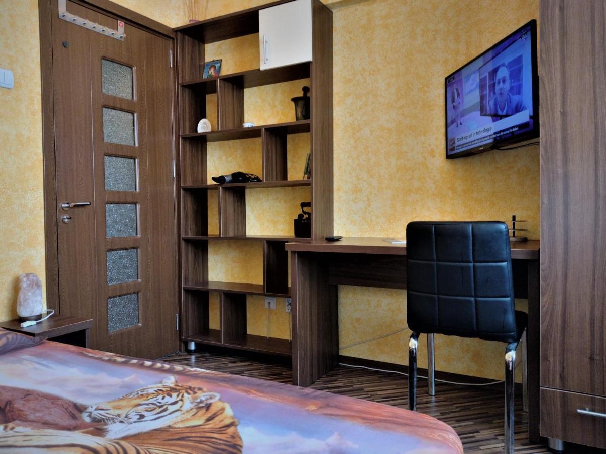 Apartament Maria Bucarest Esterno foto