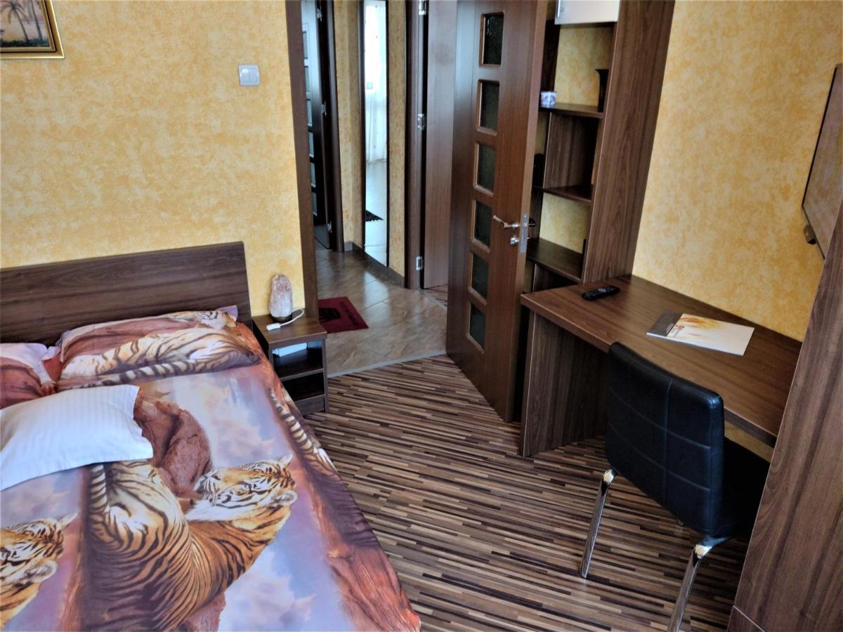 Apartament Maria Bucarest Esterno foto